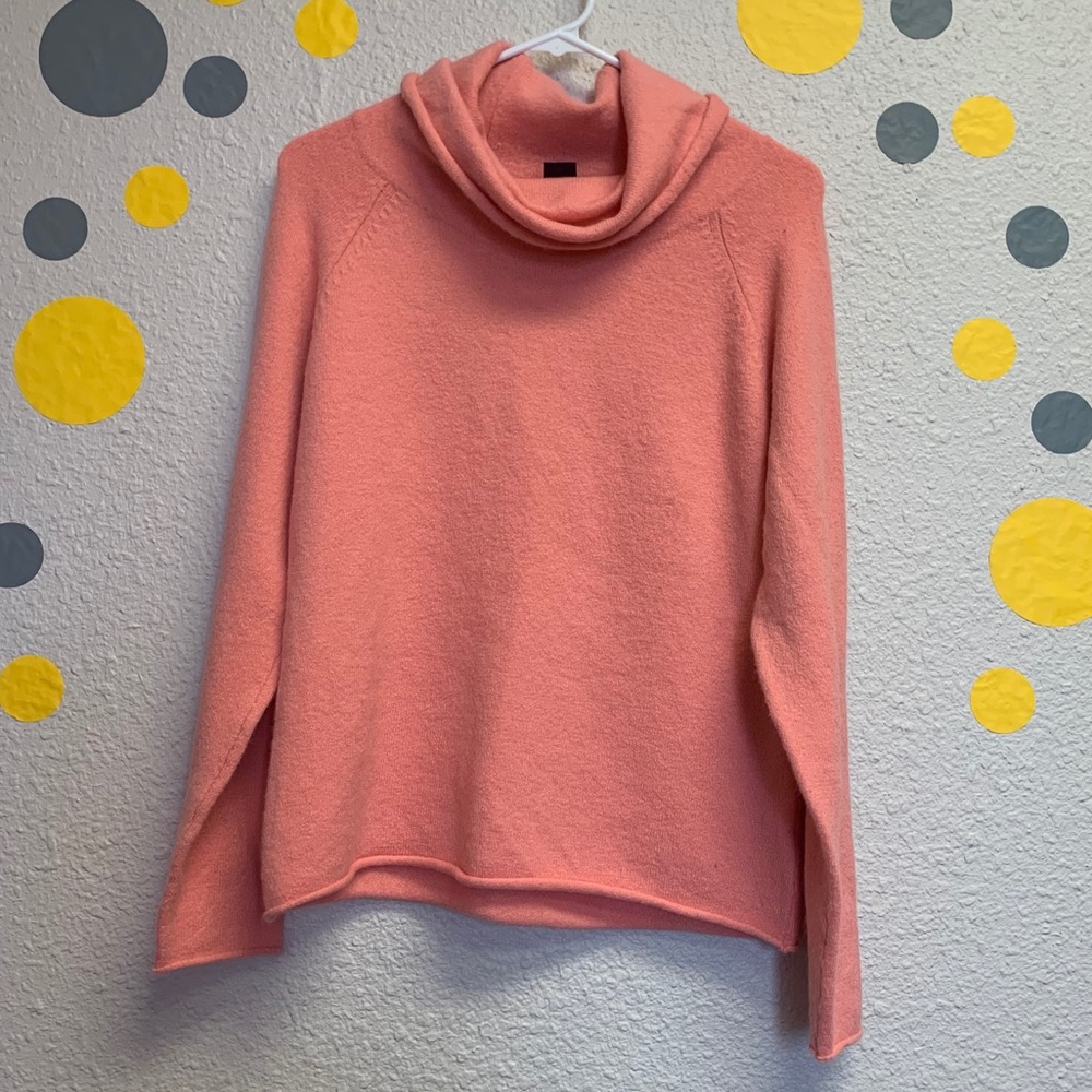 Gap turtleneck coral sweater sz large